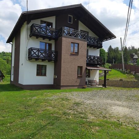 Guest House Stari Druzy Slavske Luaran gambar